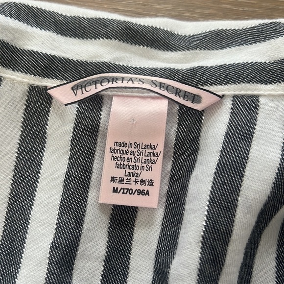 Victoria’s Secret Striped Long Sleeve Sleep Shirt | M - Picture 4 of 5